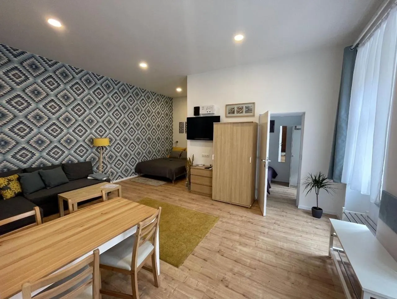 Centerpoint R7 Apartment Budapest 0*,